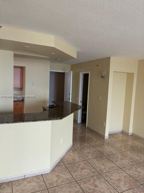 6917 Collins Ave 1522