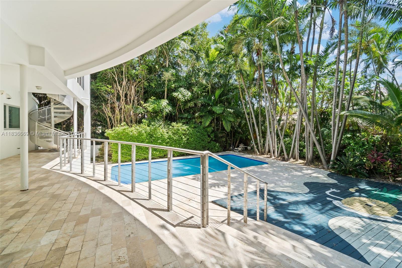 LA GORCE GOLF SUB - Residential