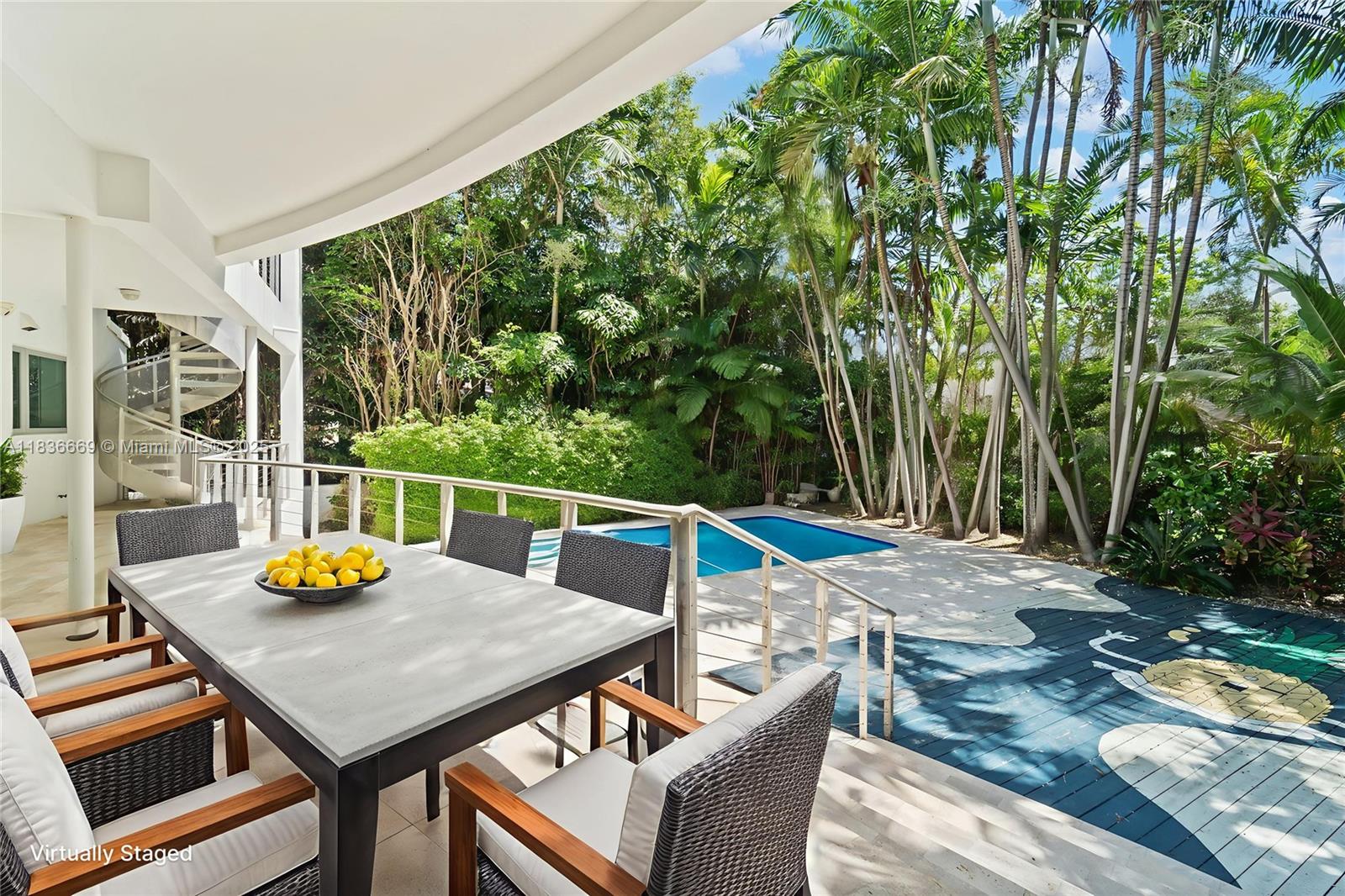 LA GORCE GOLF SUB - Residential