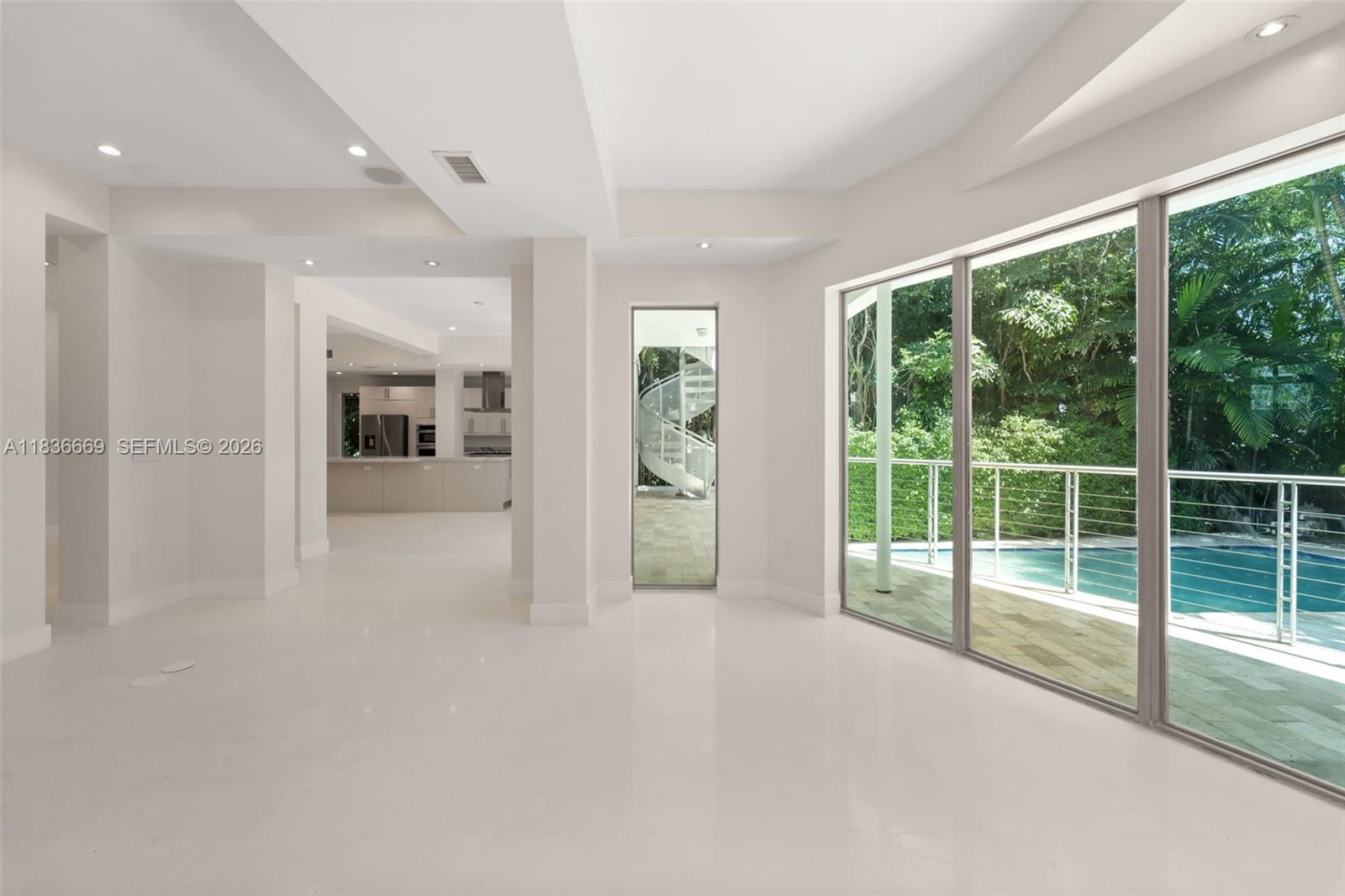 LA GORCE GOLF SUB - Residential