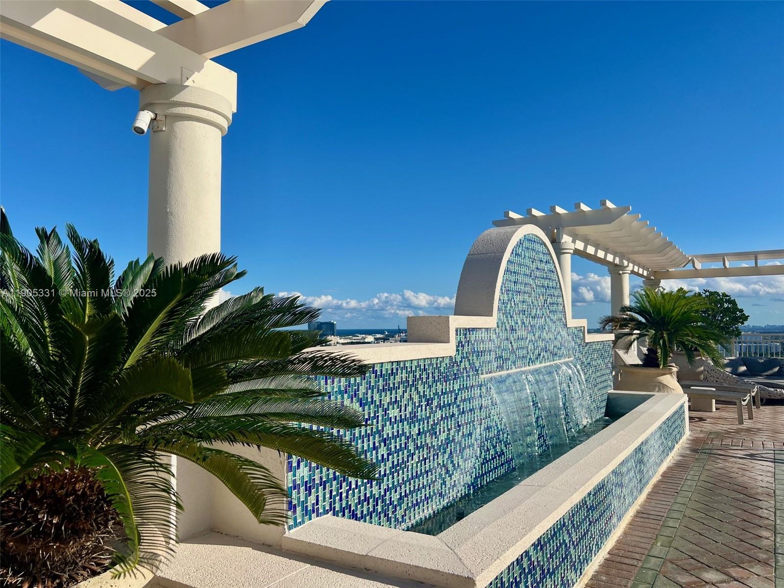 NURIVER LANDING CONDO - Residential Lease