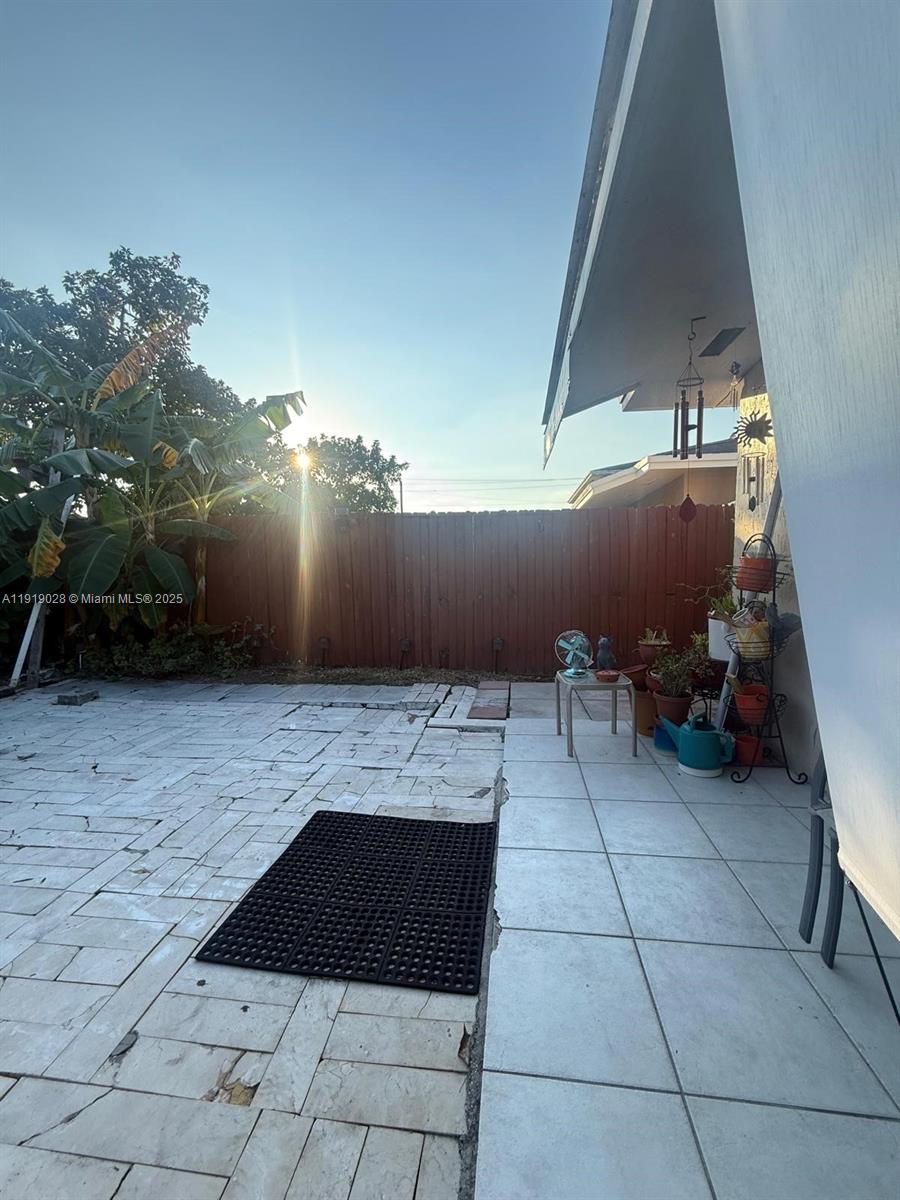 SWEETWATER GROVES .14 AC - Residential Income