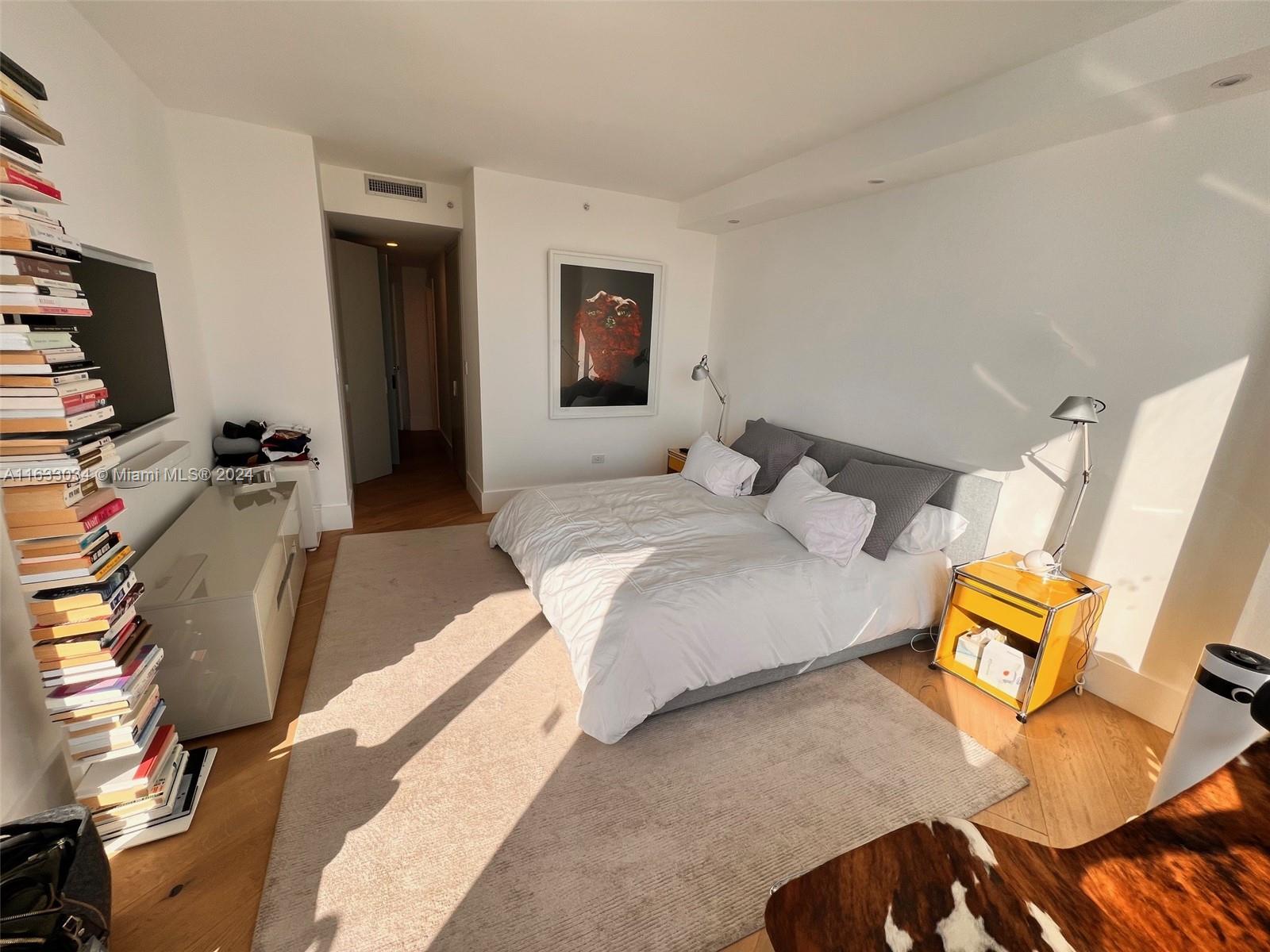 THREE TEQUESTA POINT COND - Residential