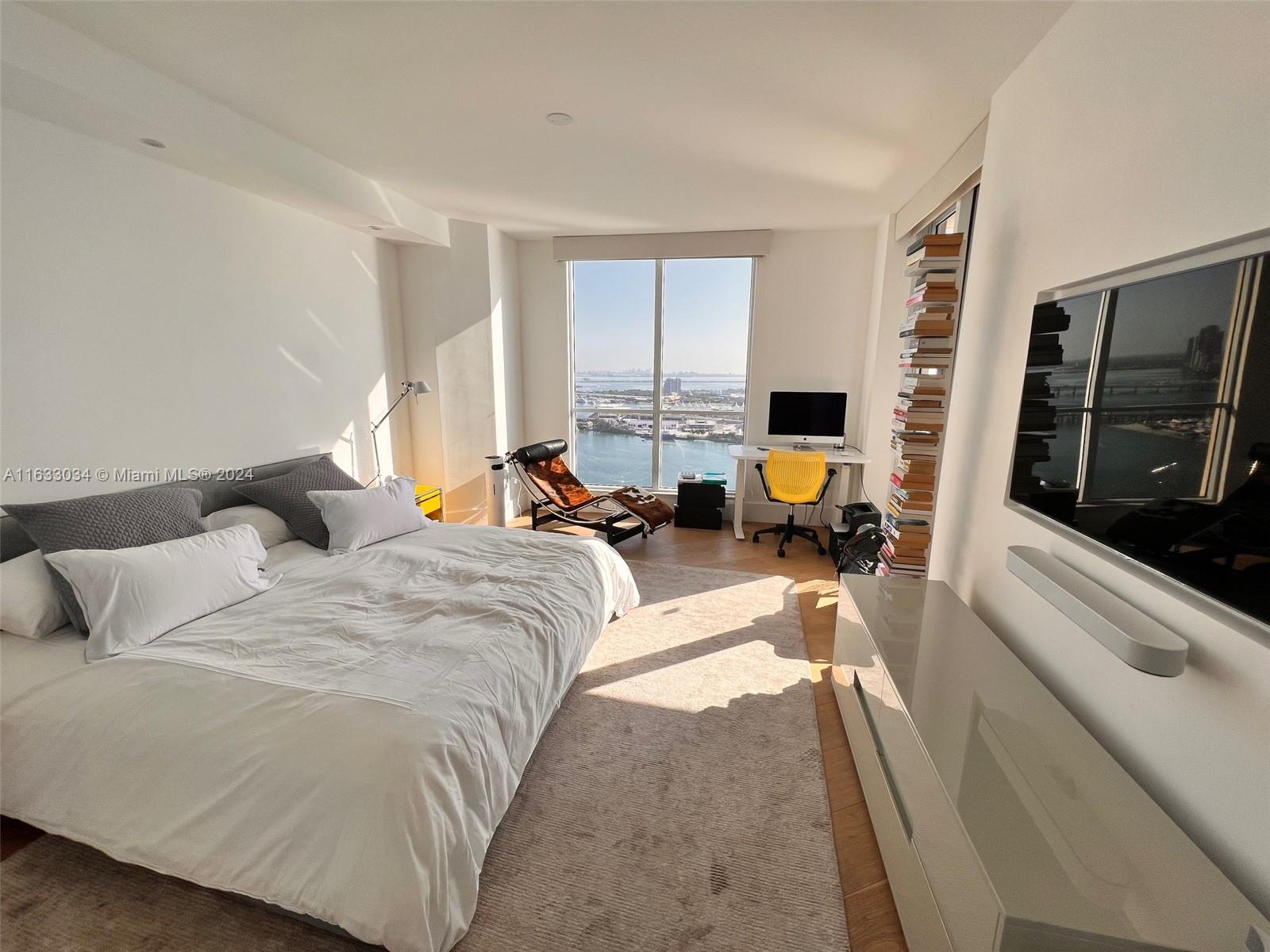 THREE TEQUESTA POINT COND - Residential