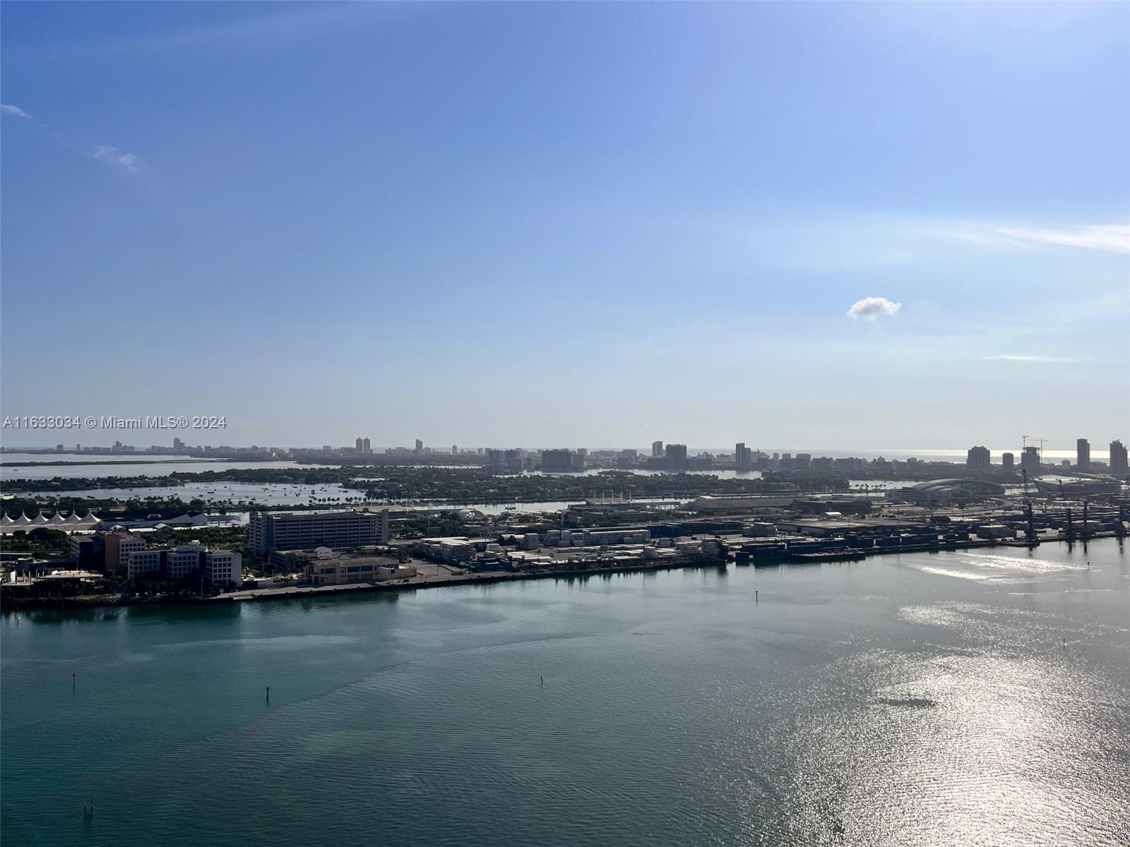 THREE TEQUESTA POINT COND - Residential