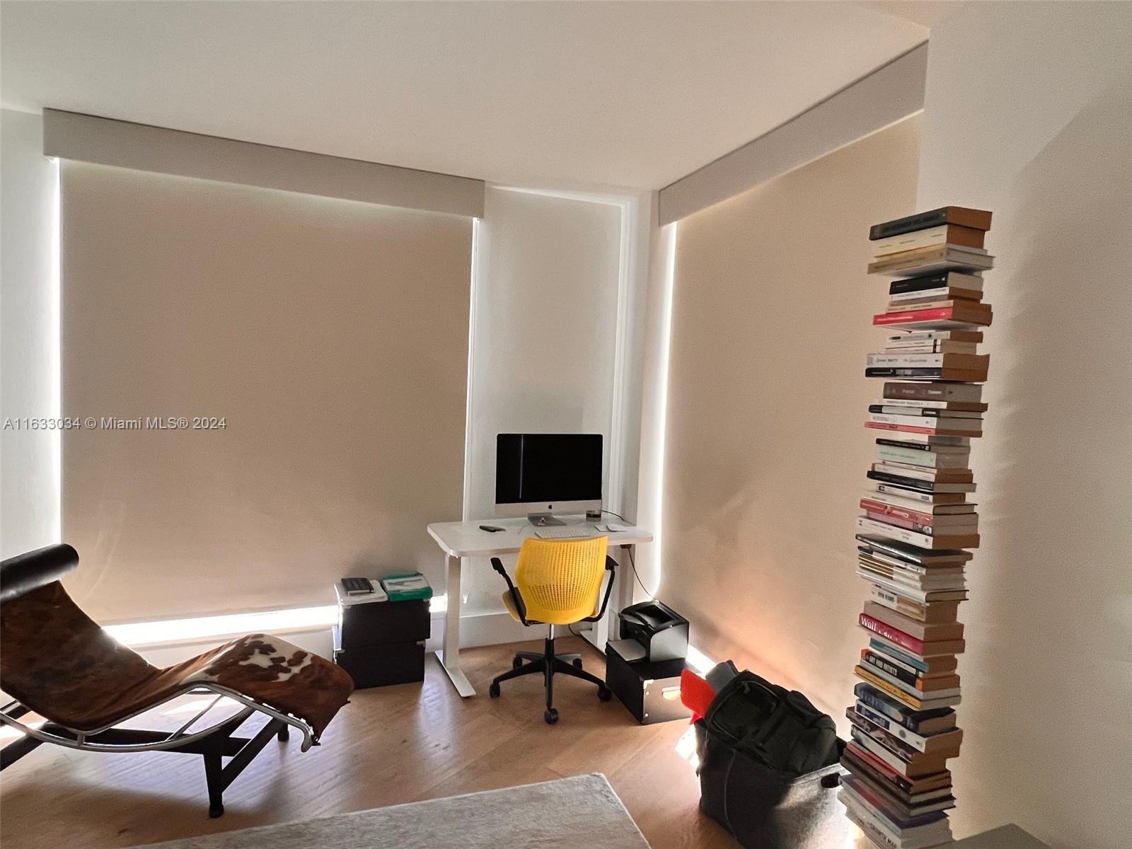 THREE TEQUESTA POINT COND - Residential