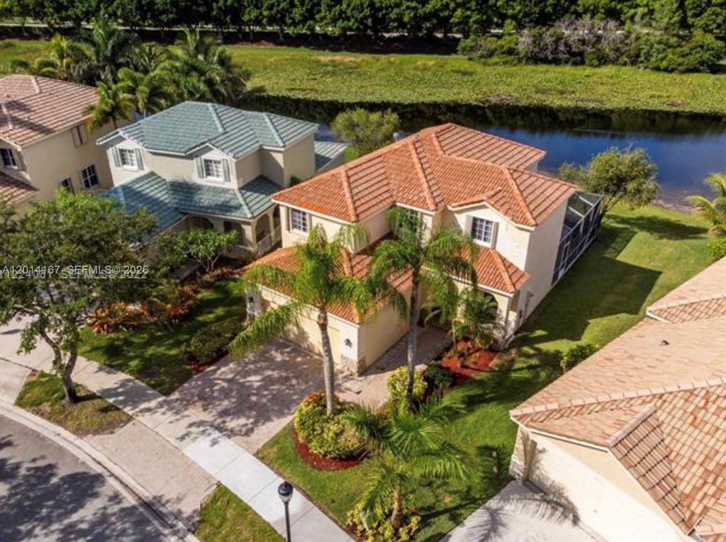 Photo of 618 Willow Bend Rd #618, Weston, FL 33327 (MLS # A12014167)