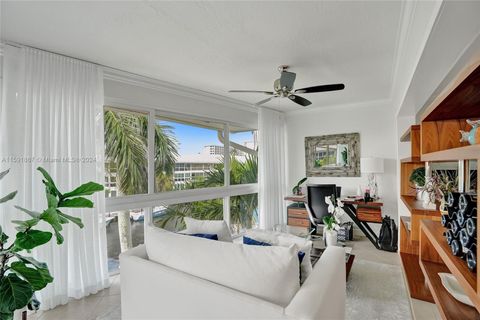 Condominium in Fort Lauderdale FL 3001 47th Ct Ct 14.jpg