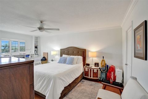 Condominium in Fort Lauderdale FL 3001 47th Ct Ct 29.jpg