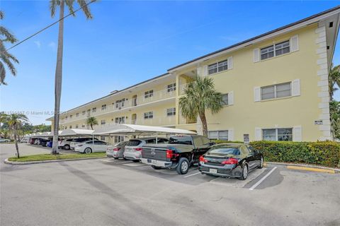 Condominium in Fort Lauderdale FL 3001 47th Ct Ct 41.jpg