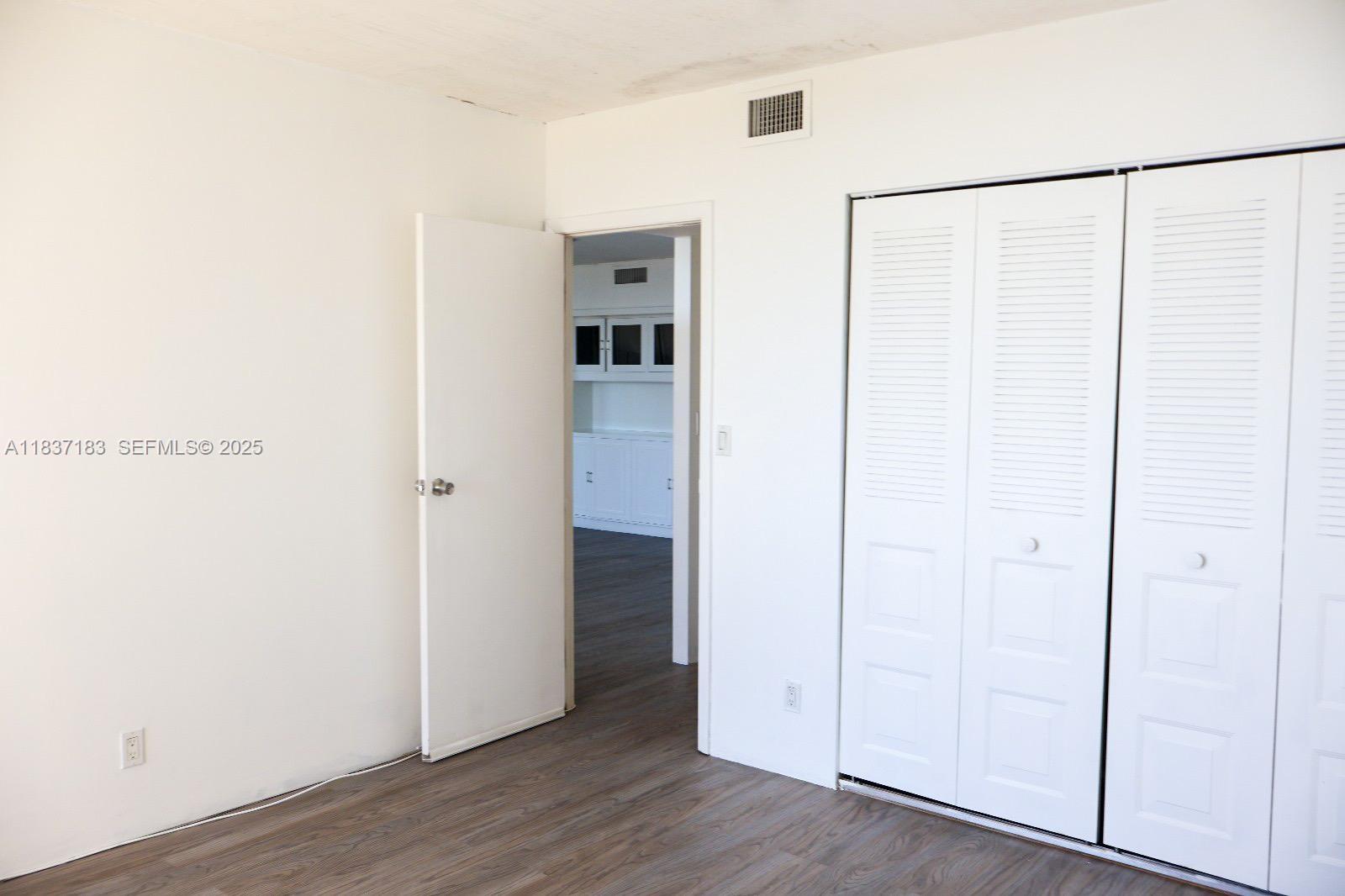 CORONADO CONDO - TOWER III - Residential