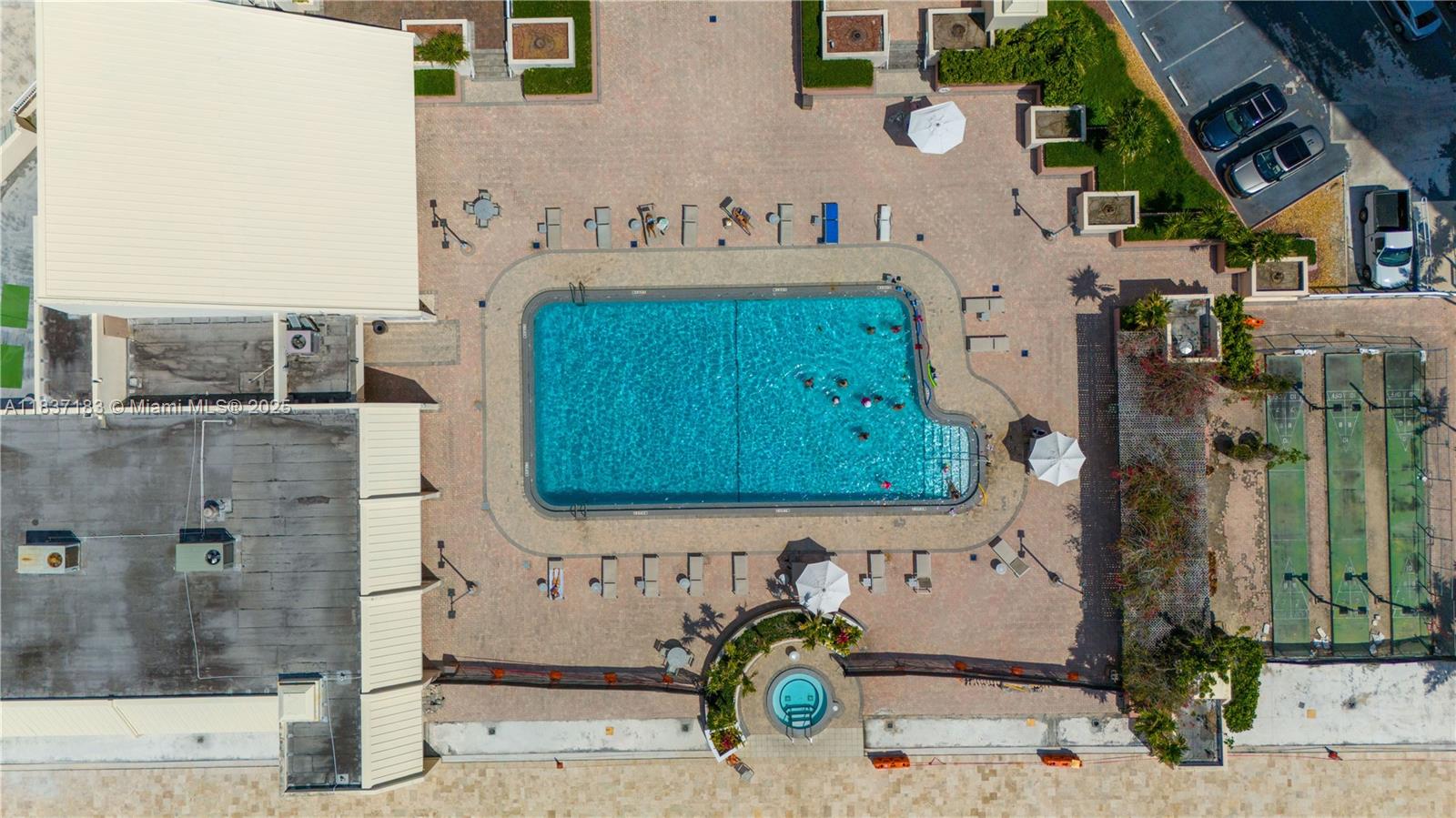 CORONADO CONDO - TOWER III - Residential