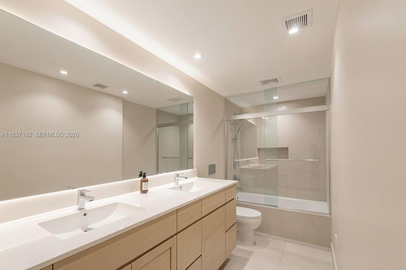 CORONADO CONDO - TOWER III - Residential