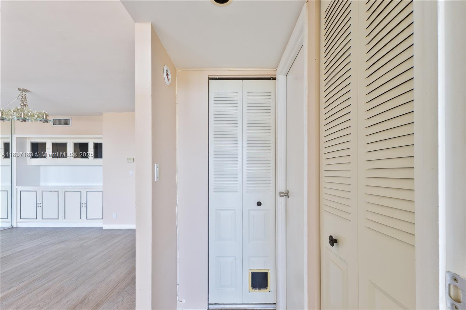 CORONADO CONDO - TOWER III - Residential