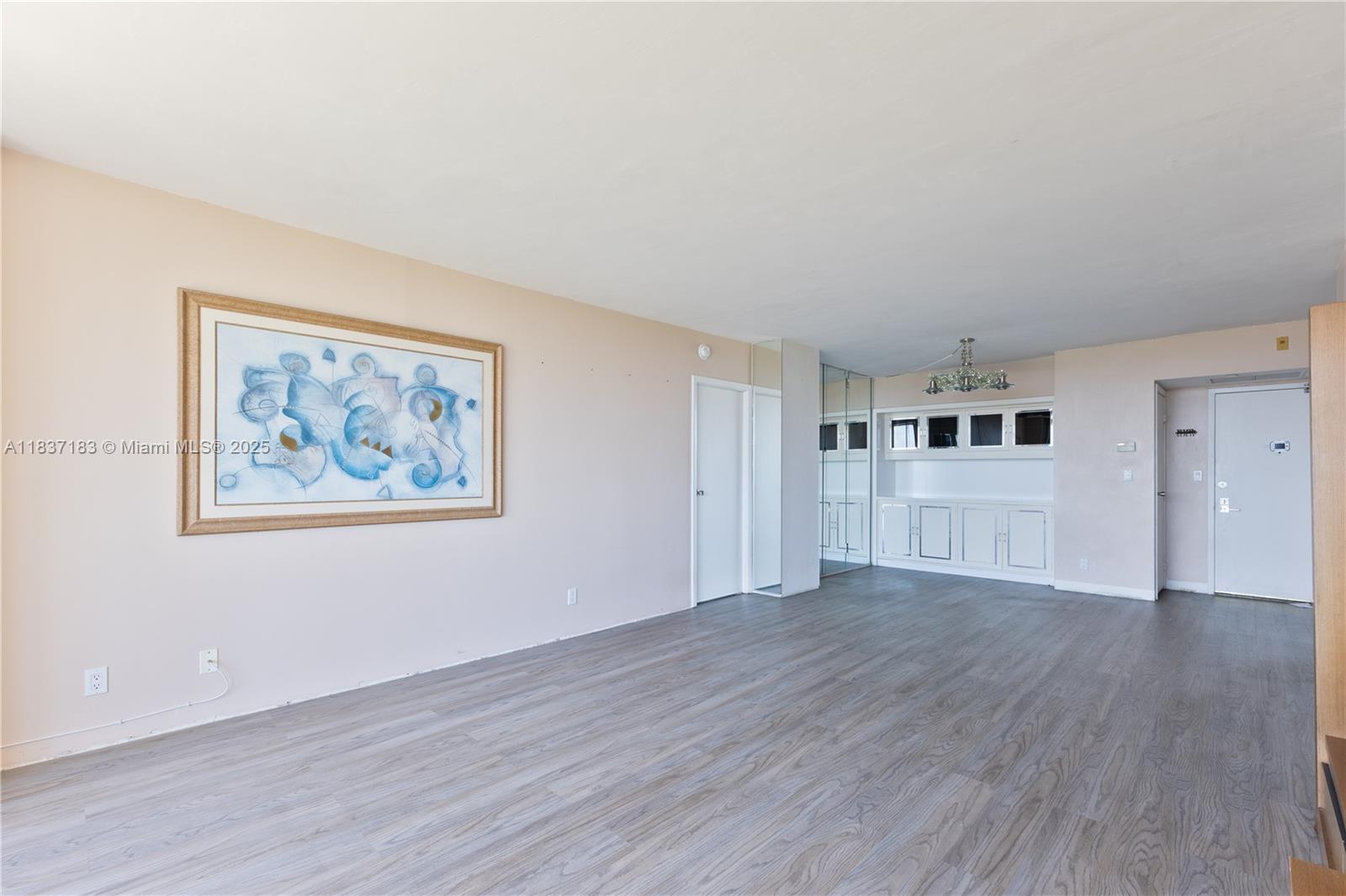 CORONADO CONDO - TOWER III - Residential