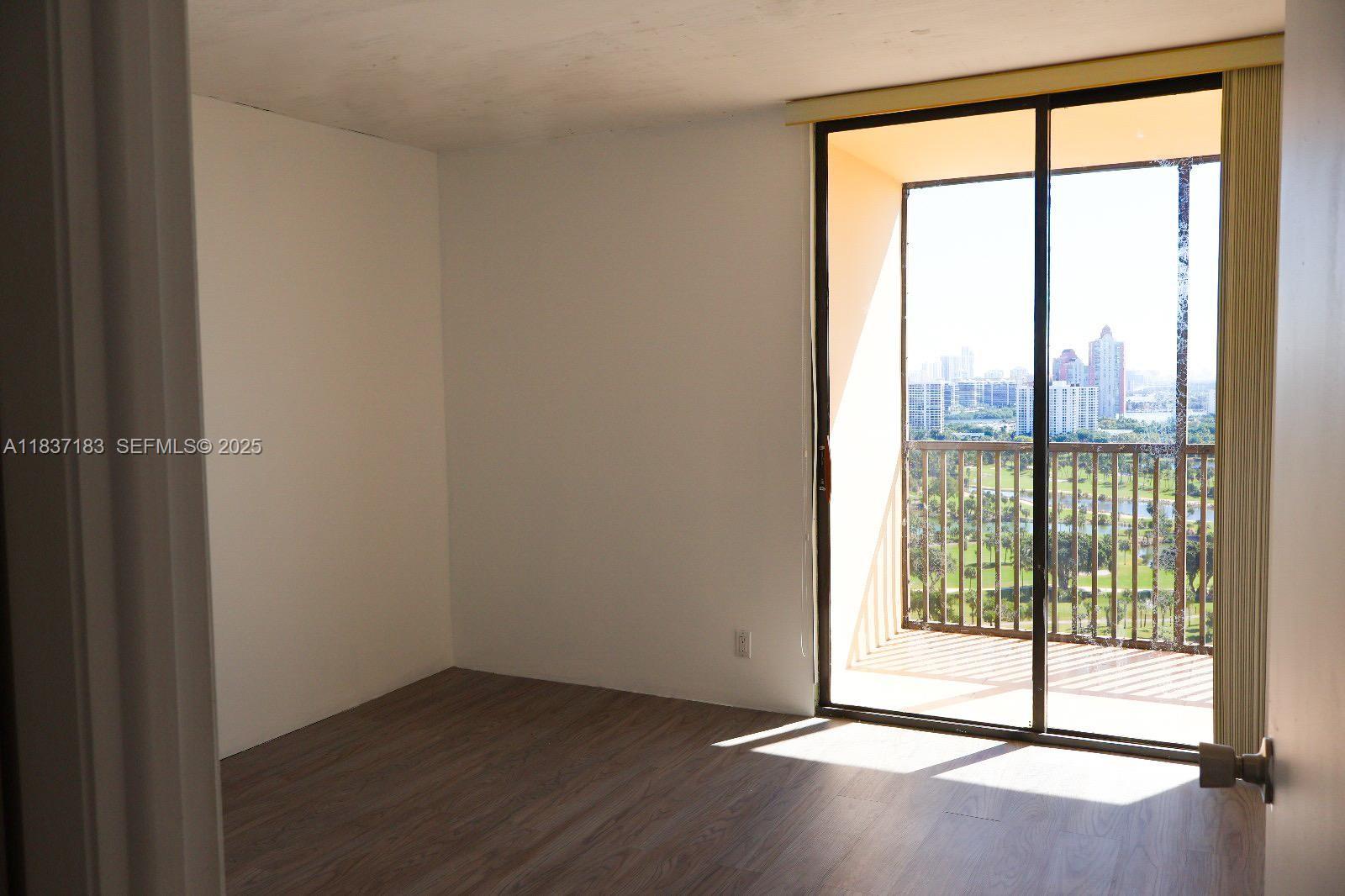 CORONADO CONDO - TOWER III - Residential