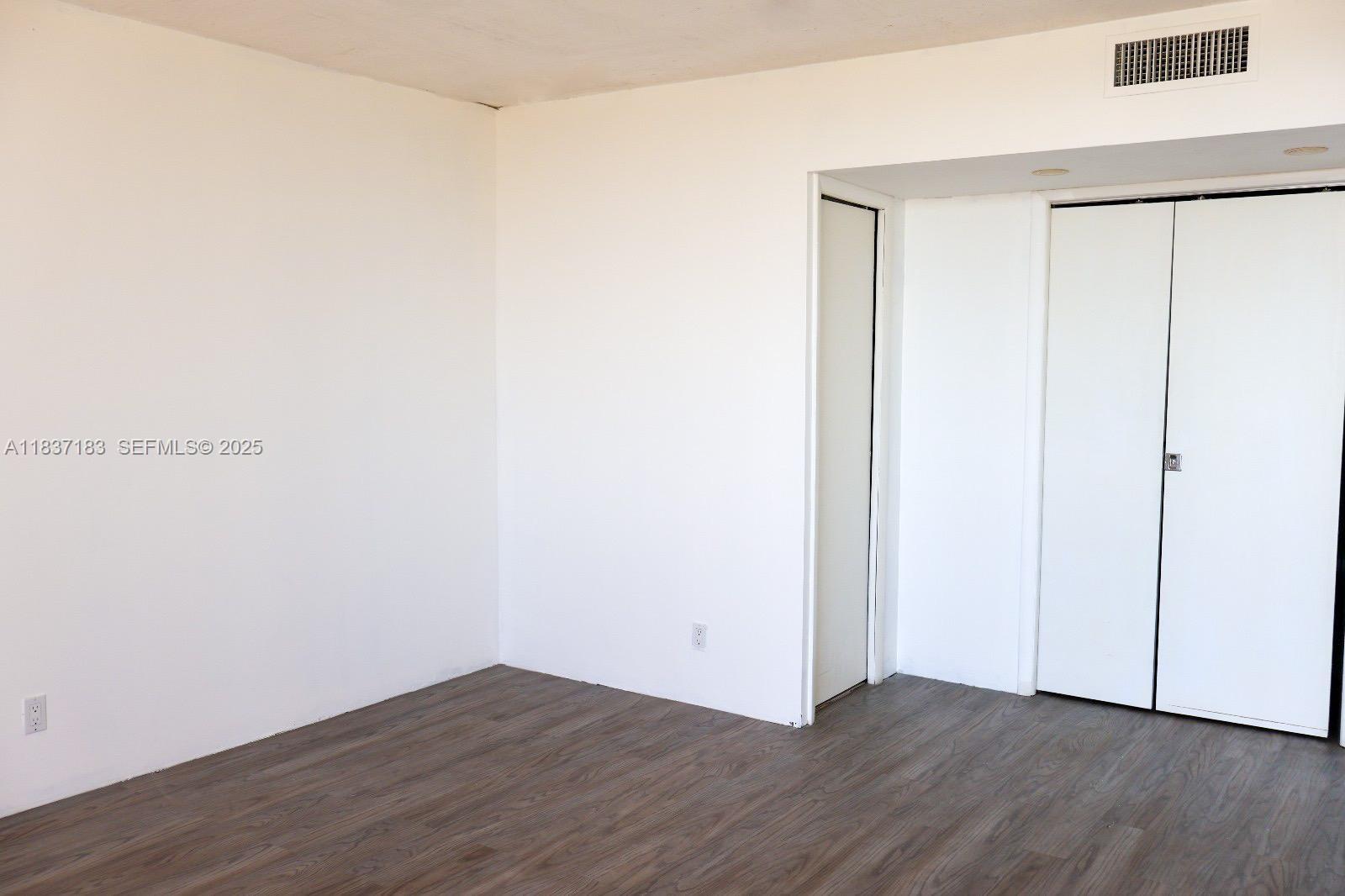 CORONADO CONDO - TOWER III - Residential