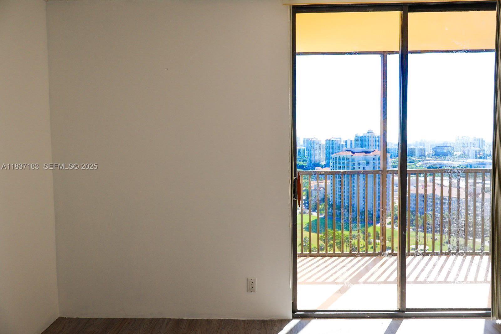 CORONADO CONDO - TOWER III - Residential