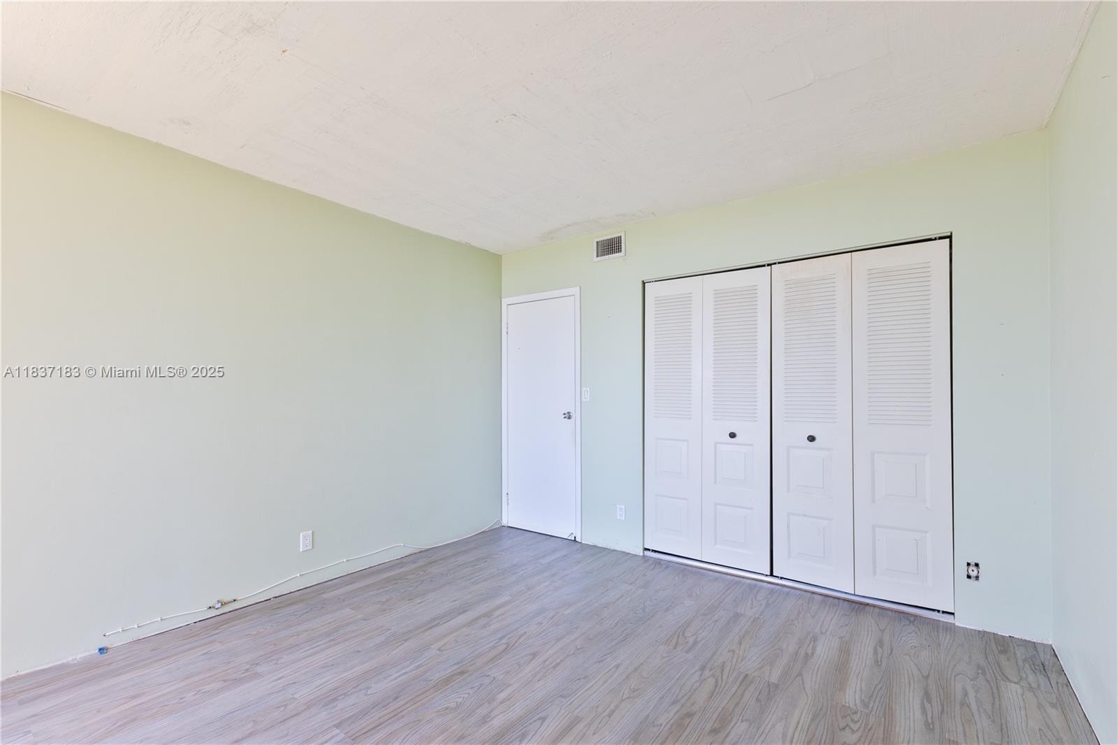 CORONADO CONDO - TOWER III - Residential