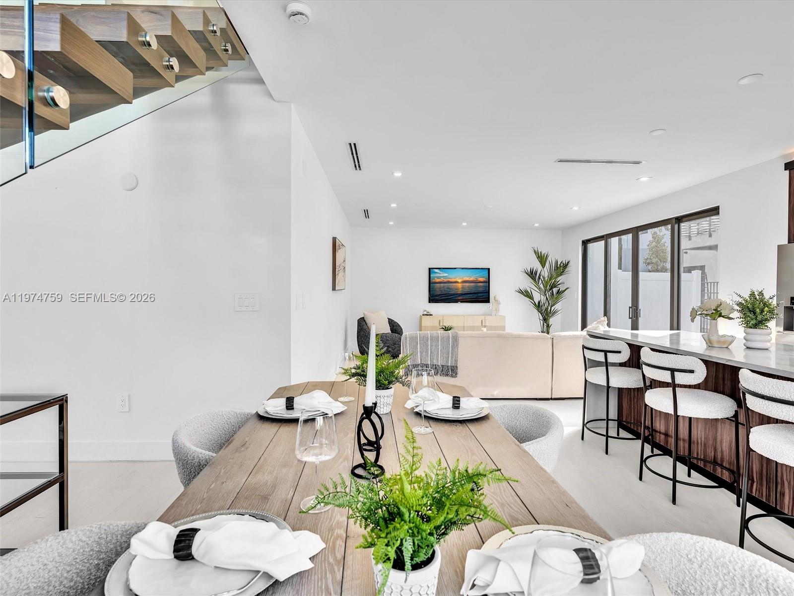 H20 DANIA BEACH - Residential