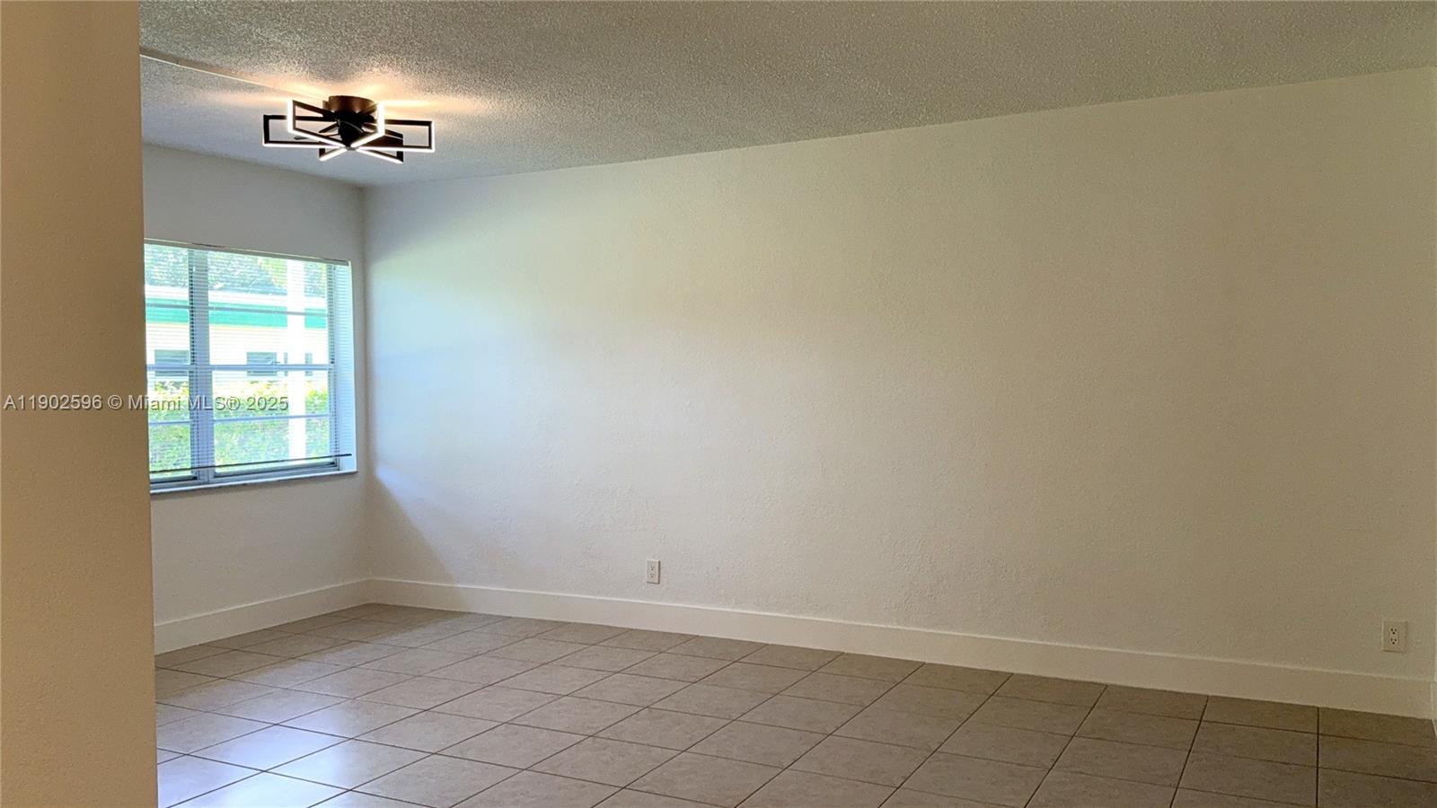 SEVENTEENTH GREEN CONDO - Residential Lease