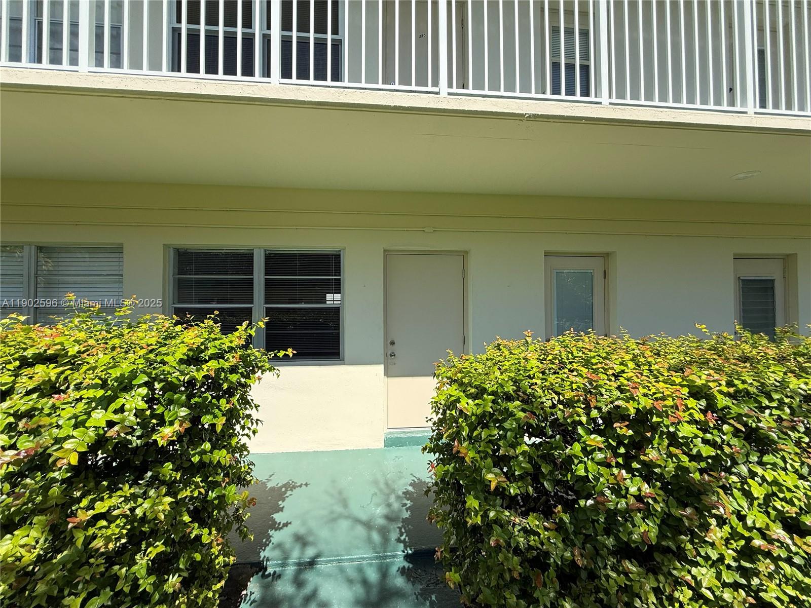 SEVENTEENTH GREEN CONDO - Residential Lease