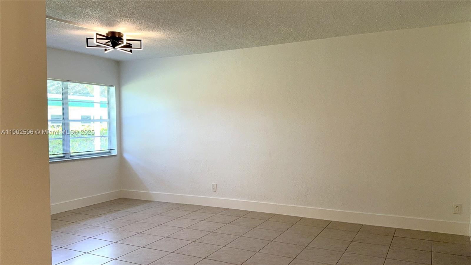 SEVENTEENTH GREEN CONDO - Residential Lease