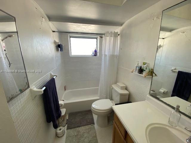 SUTTON HOUSE CONDO - Residential Lease