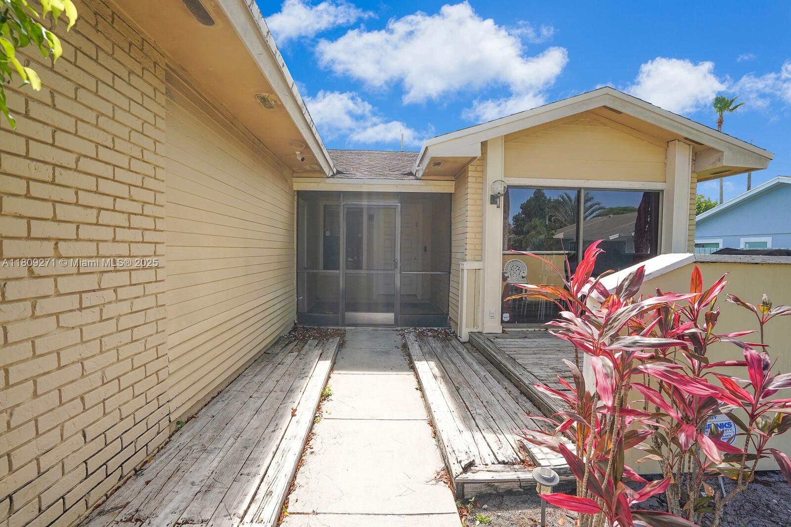 BOYNTON LAKES 2 - Residential