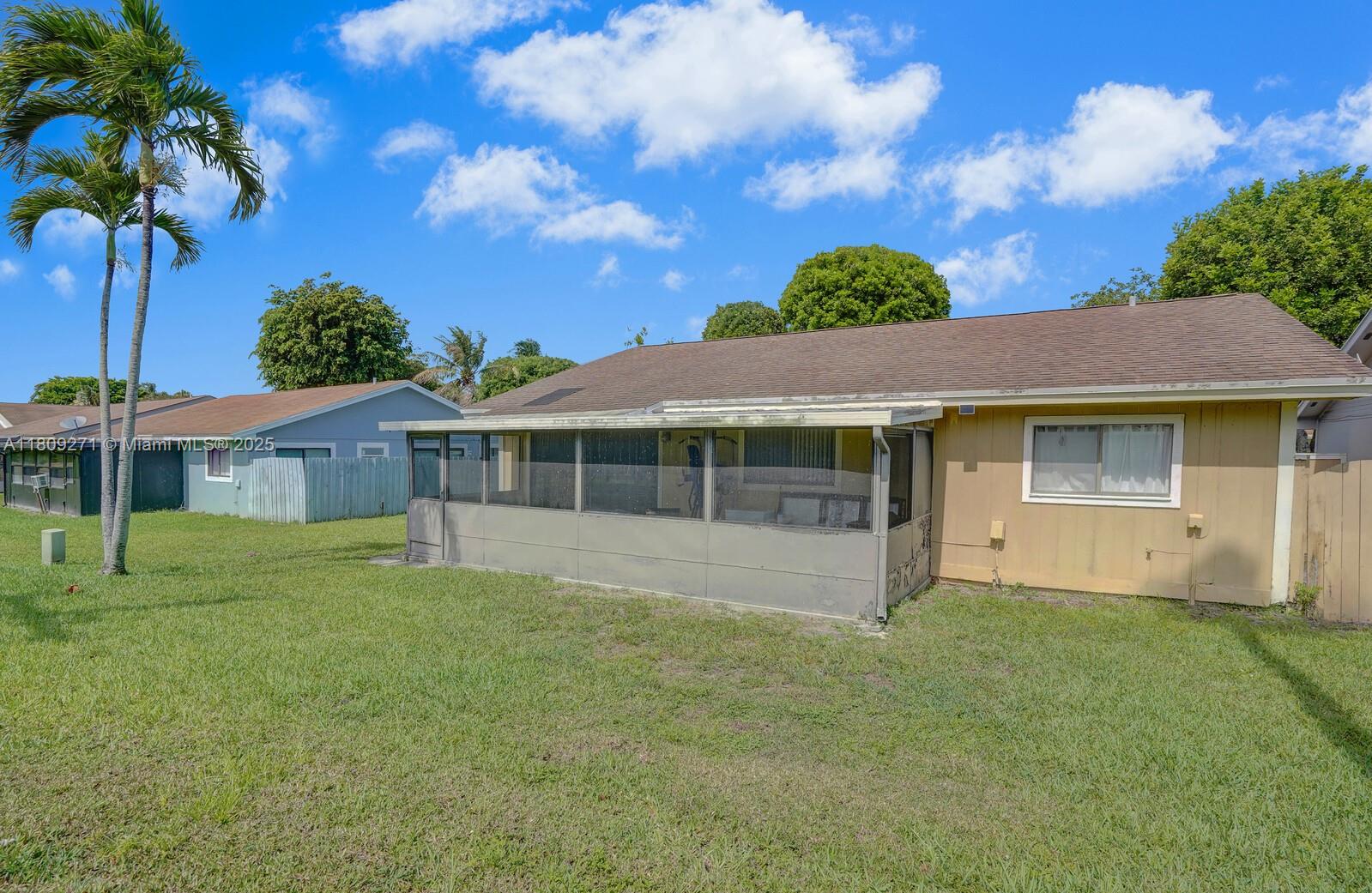 BOYNTON LAKES 2 - Residential