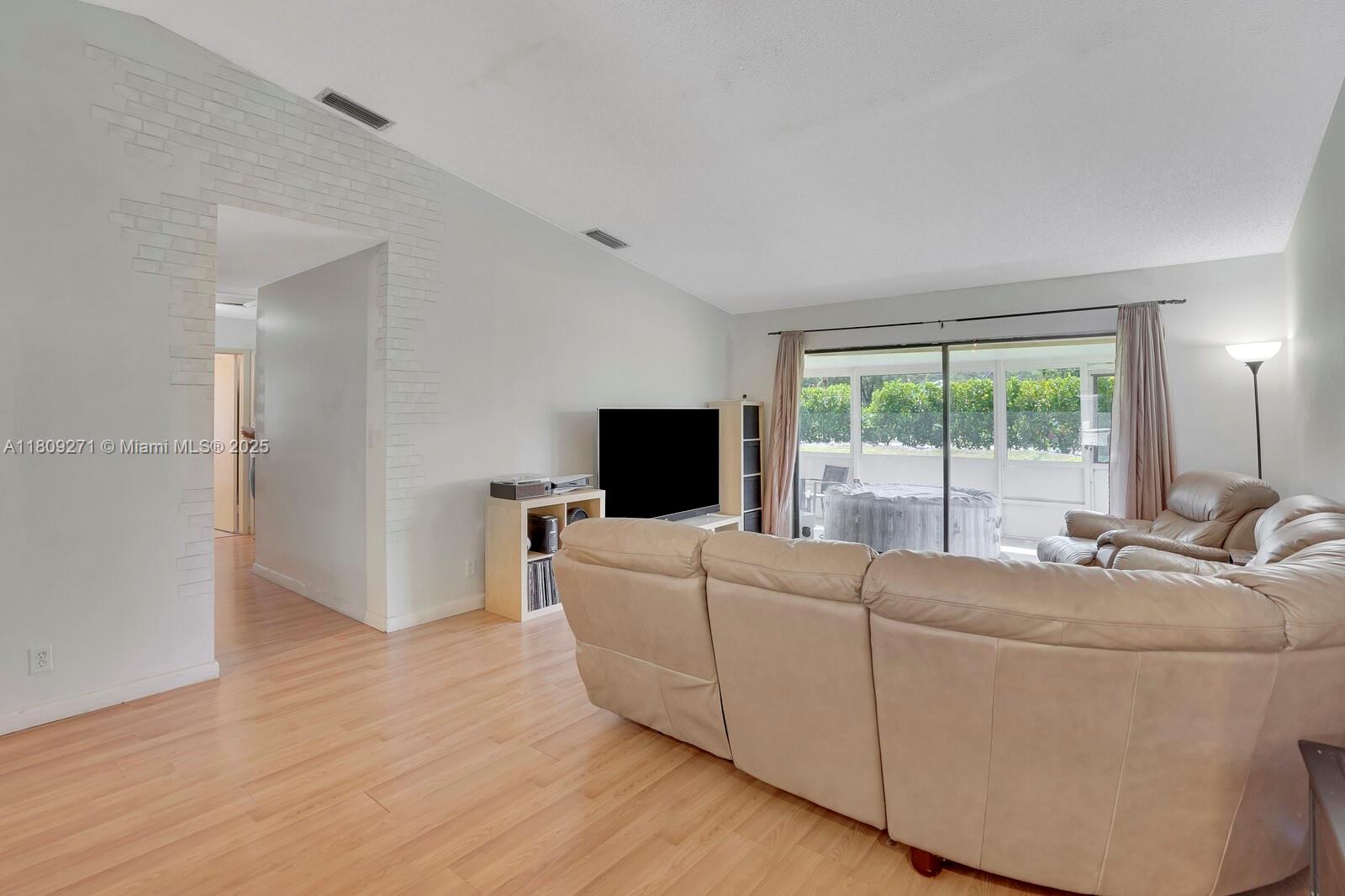 BOYNTON LAKES 2 - Residential