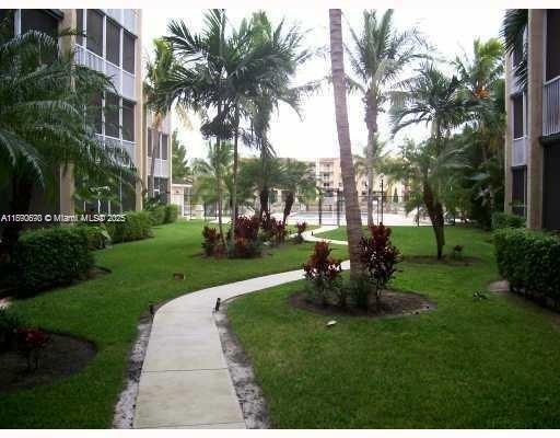 COVE CONDO PHASE I - Residential Lease