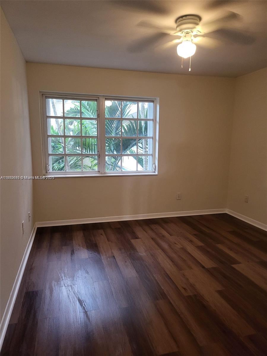 COVE CONDO PHASE I - Residential Lease