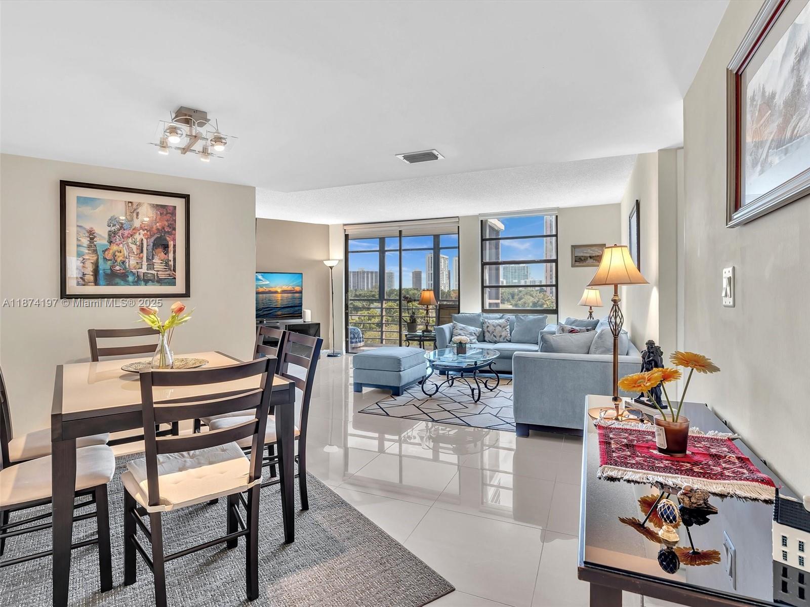 BISCAYA IV CONDO - Residential