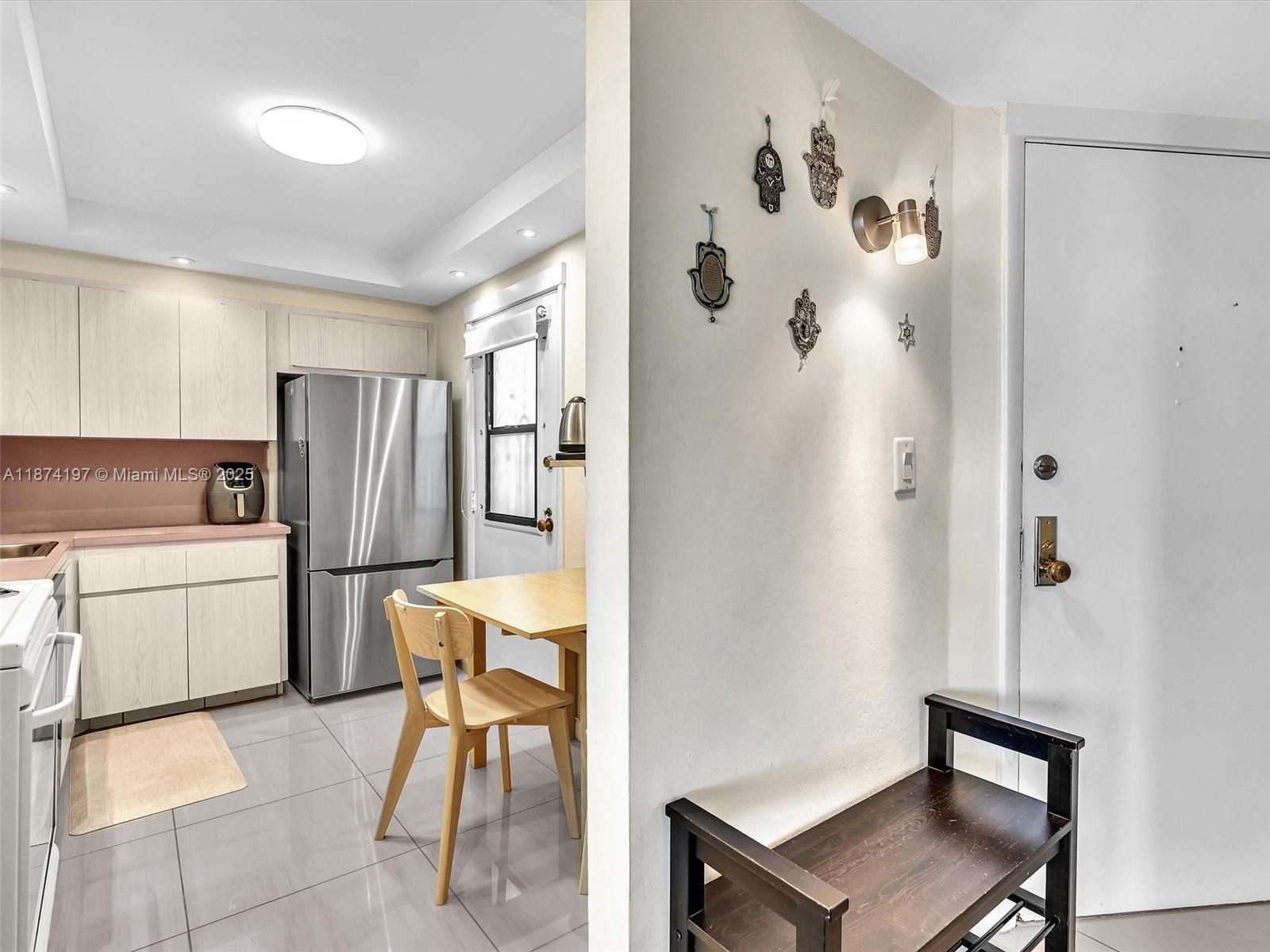 20400 W Country Club Dr 605