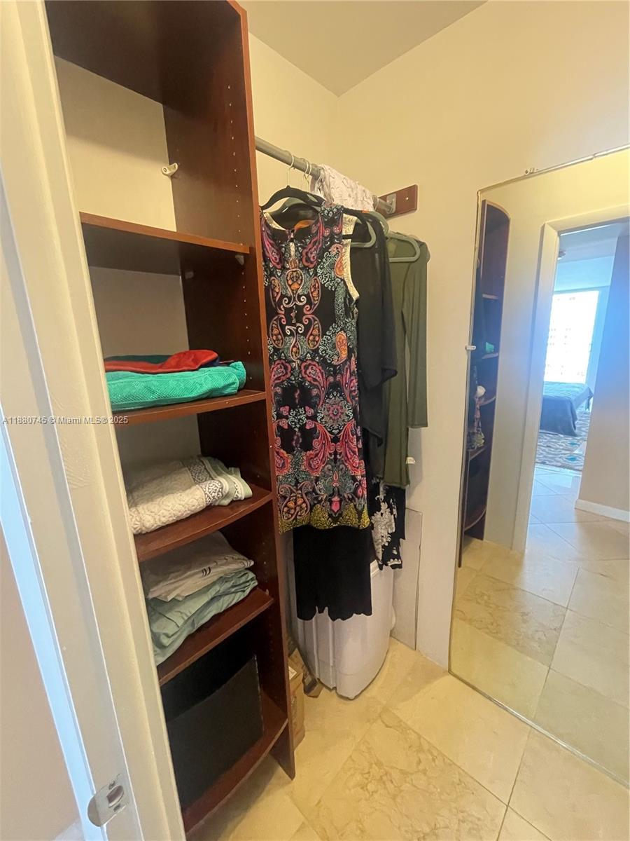 Admiral Port - Residential