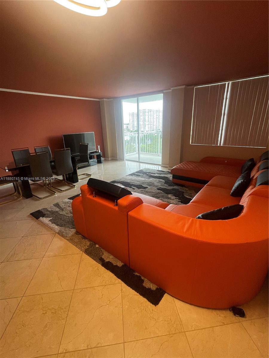 Admiral Port - Residential