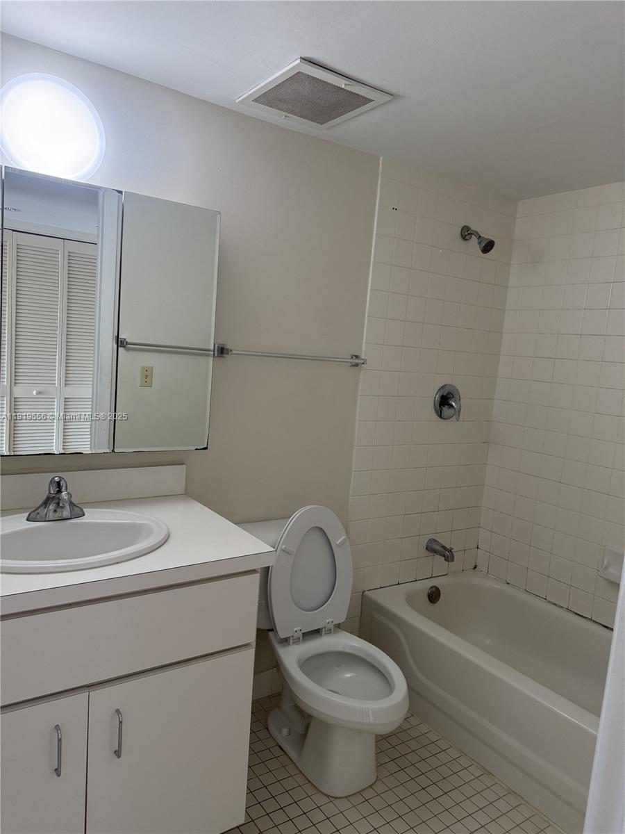 CARVERS SUB - Residential Lease