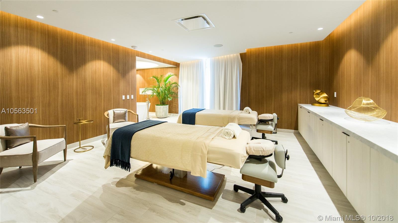 CLUB RESIDENCES AT PARK G - Residential Lease