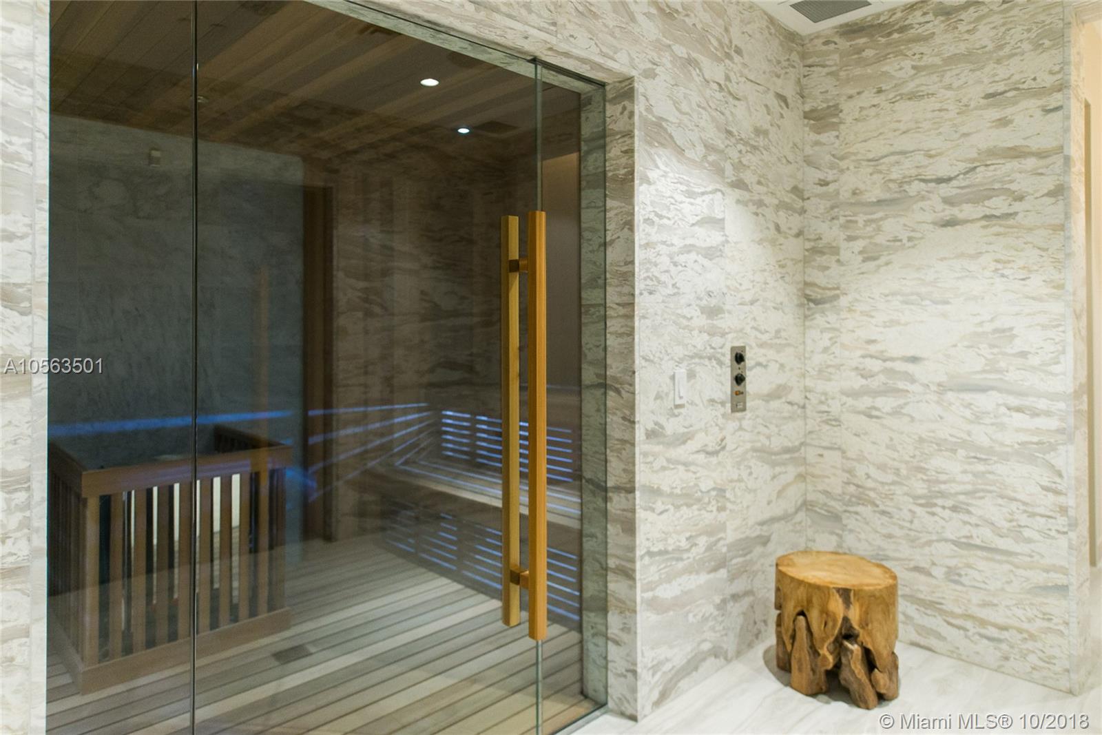 CLUB RESIDENCES AT PARK G - Residential Lease