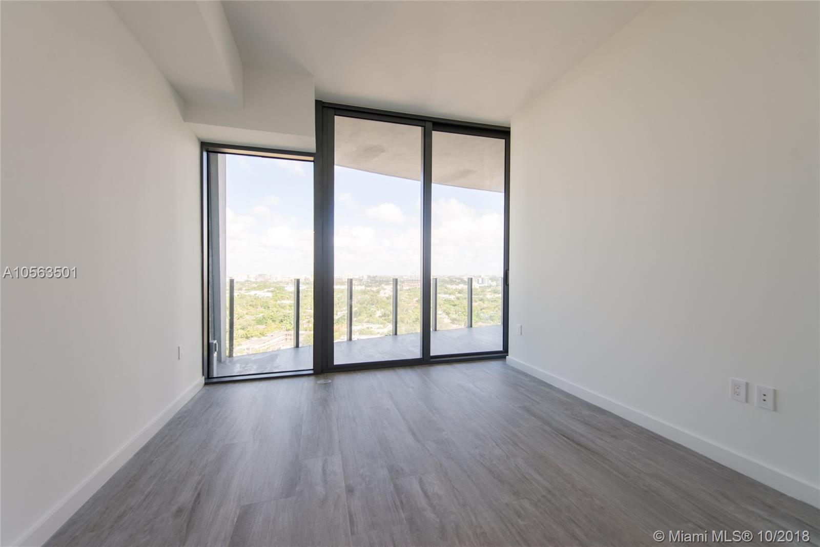 CLUB RESIDENCES AT PARK G - Residential Lease
