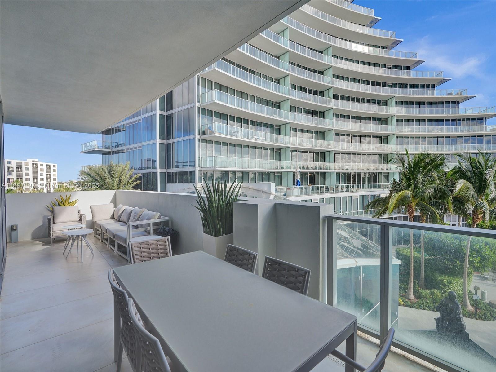 2200 FORT LAUDERDALE BEAC - Residential