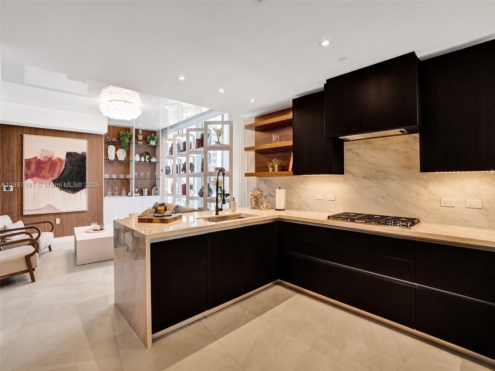 2200 FORT LAUDERDALE BEAC - Residential