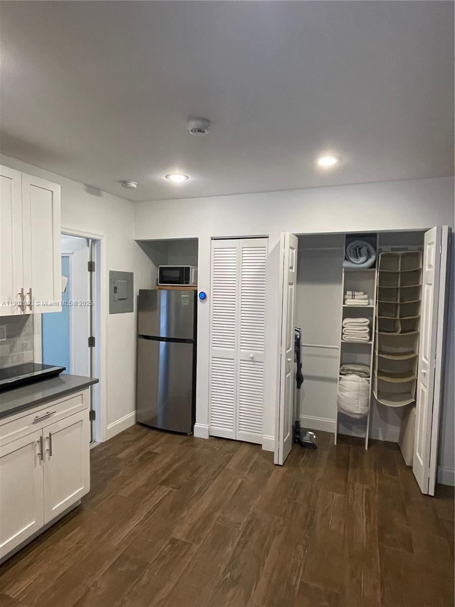 STRANAHANS SUB - Residential Lease