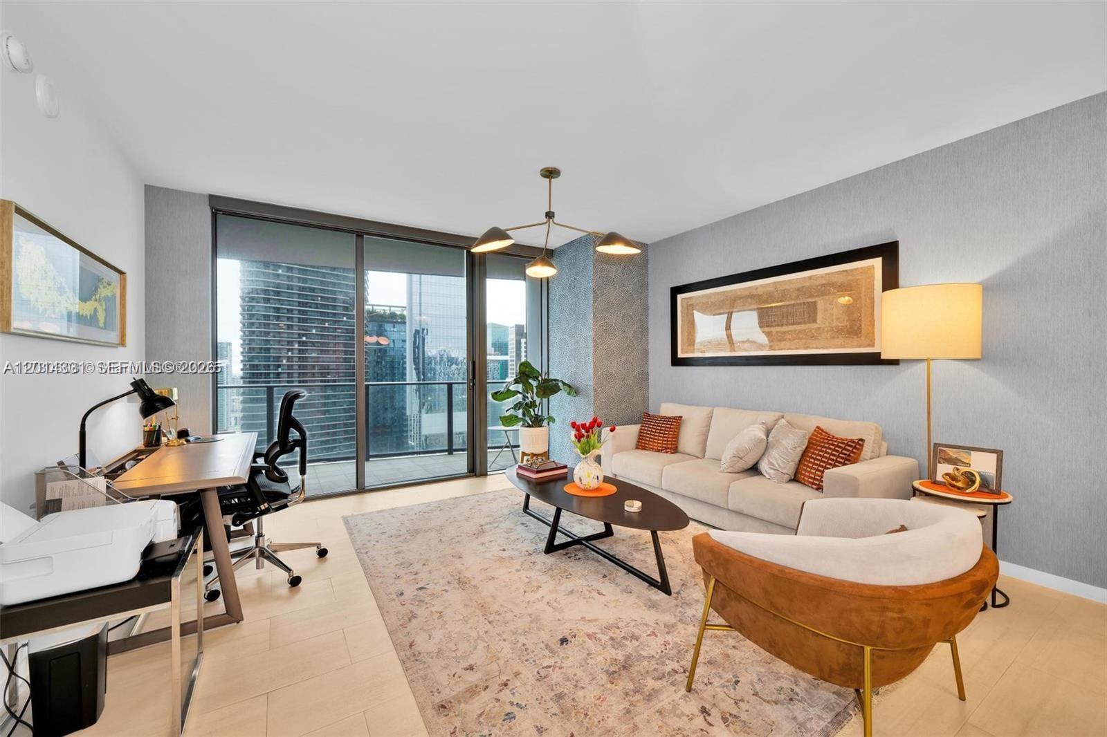 1000 Brickell Plz 3914