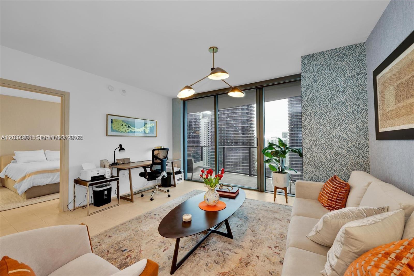 1000 Brickell Plz 3914