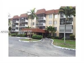 MANORS OF INVERRARY I-10 - Residential