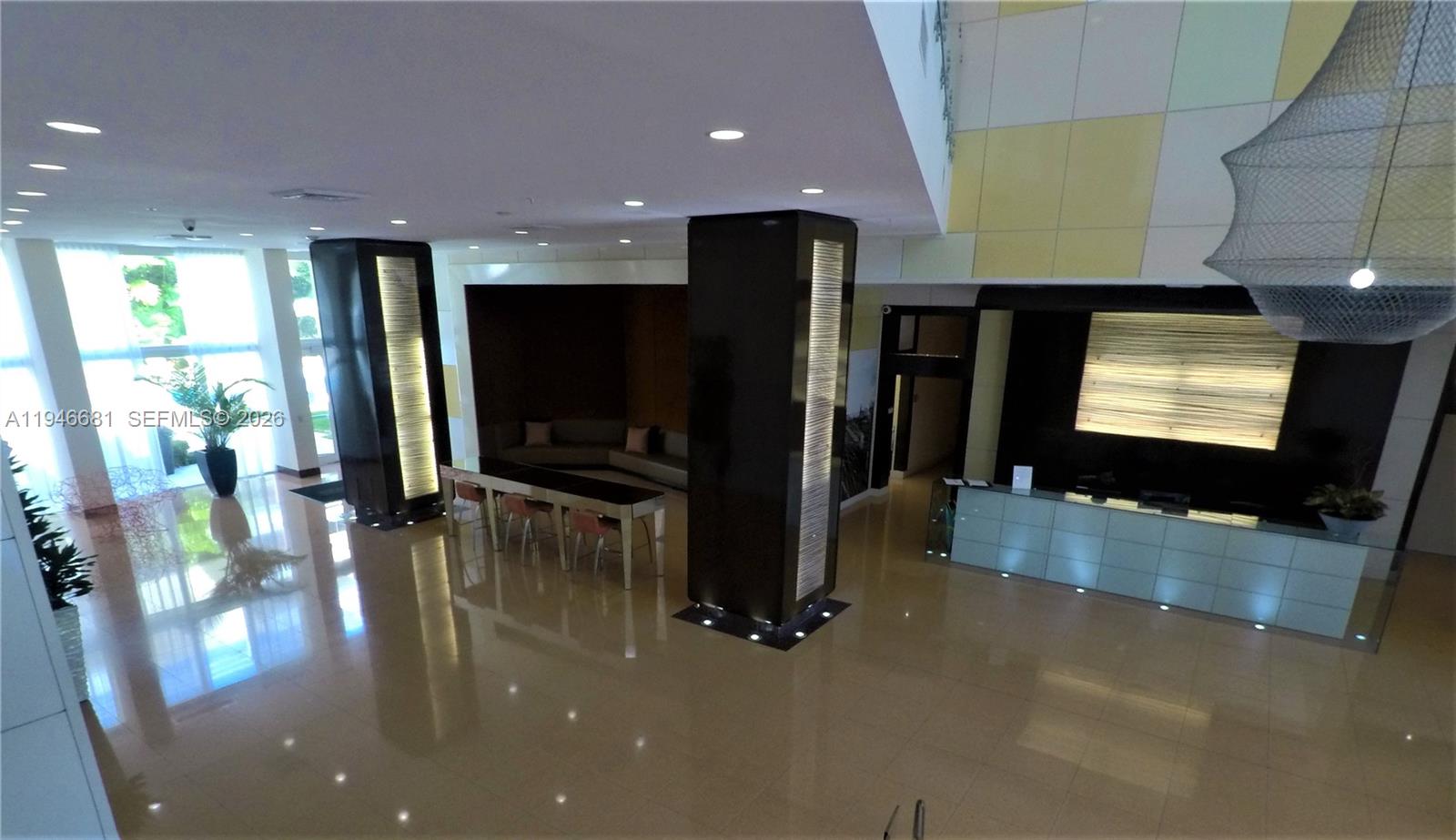 VENTURE AT AVENTURA WEST - Residential