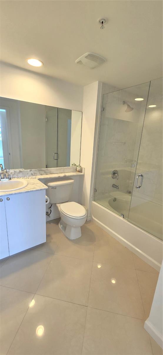 VENTURE AT AVENTURA WEST - Residential