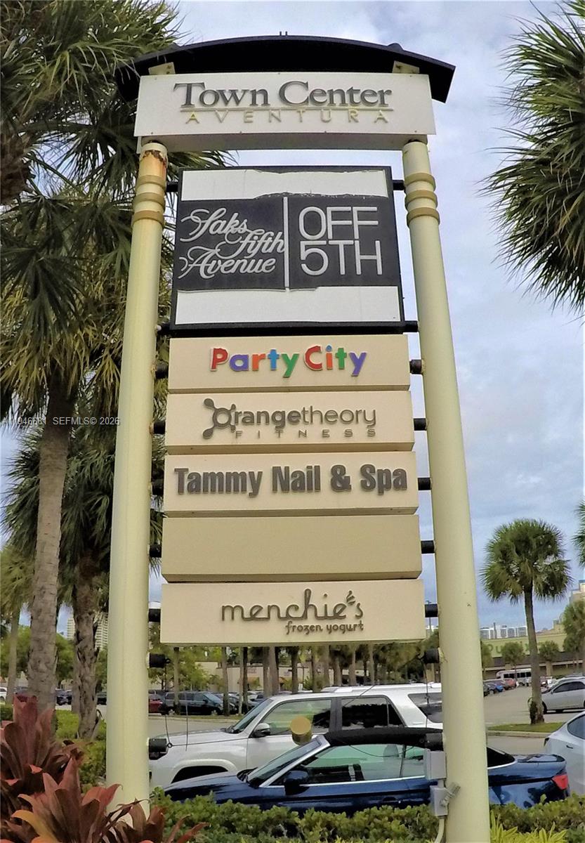 VENTURE AT AVENTURA WEST - Residential